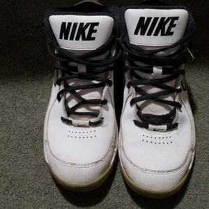 Nike women's basketball shoes